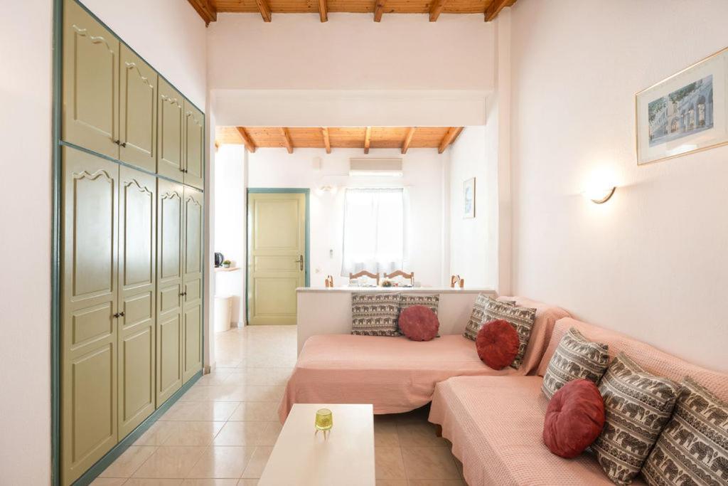 Nissaki Sea View Apartments Ниссаки Экстерьер фото