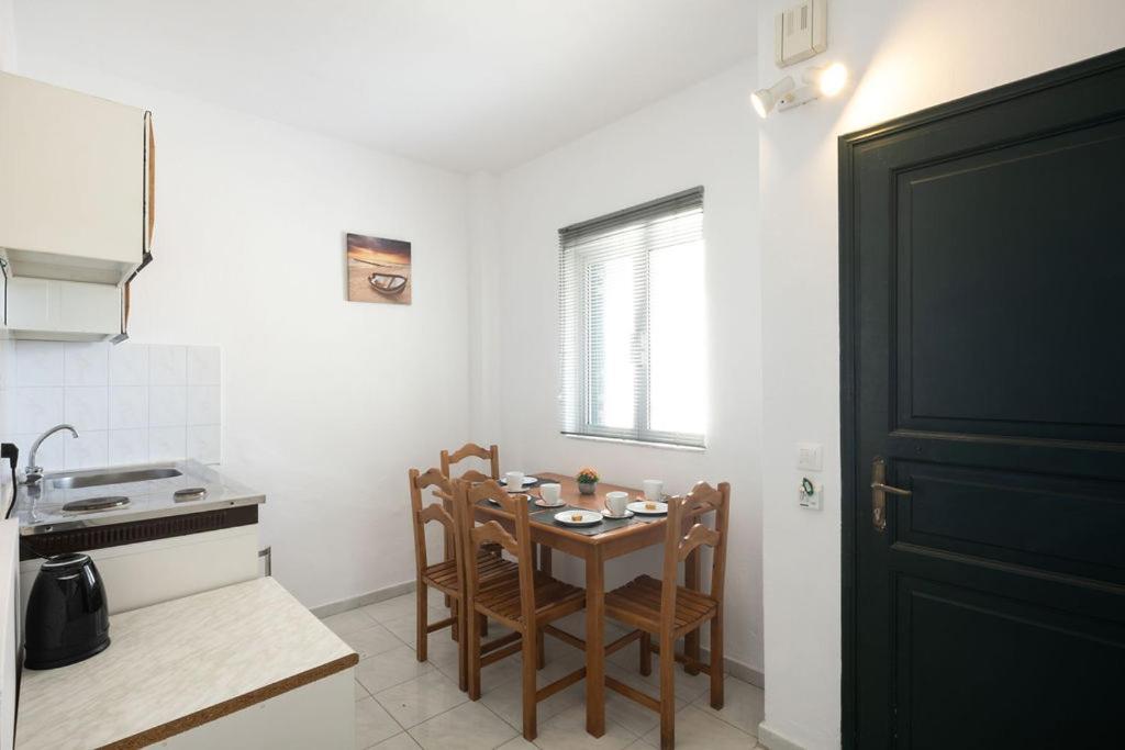 Nissaki Sea View Apartments Ниссаки Экстерьер фото